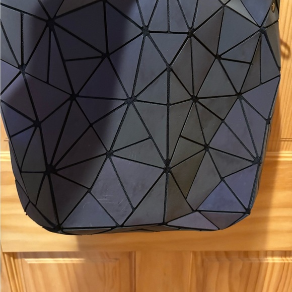 LOVEVOOK tote-style bag geometric lattice design. - Picture 4 of 16